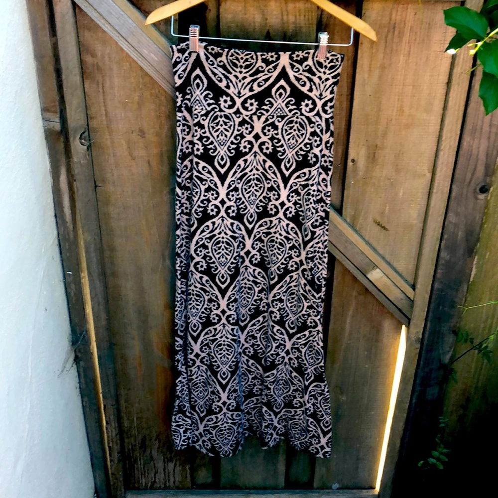 Lightweight maxi Phanuel skirt